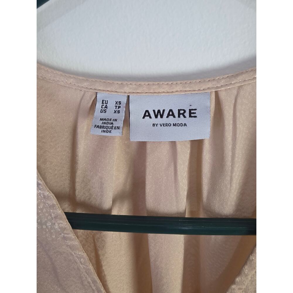 Aware By Vero Moda Coquette Blouse XS‎ Womens Pink Coquette Long Sleeve V Neck - Picture 3 of 5